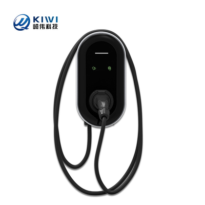 Estación de recarga de vehículos eléctricos de nivel 2 con salida de 7 kW y monitoreo de voltaje