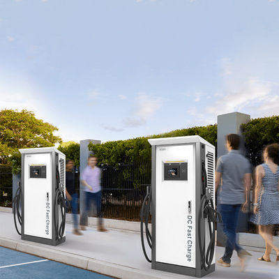 Cargador de vehículos eléctricos de doble pistola de nivel 2 de tres fases AC 380V±20% de voltaje de entrada para Benz EQA