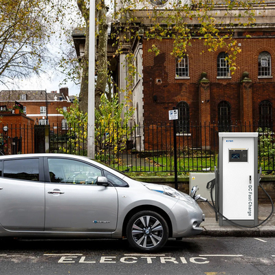 Tensión de salida de carga rápida de CC de CCS a GBT 120KW para estaciones de carga de vehículos eléctricos de aparcamiento de hoteles