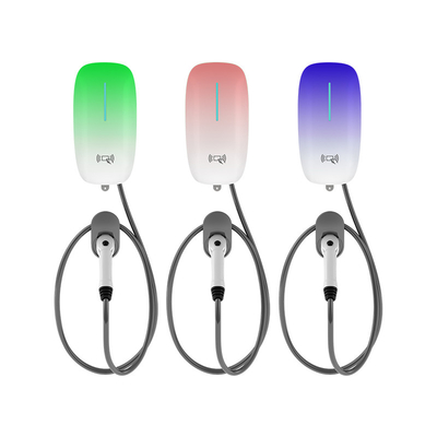 Cargador de automóviles eléctricos portátil de carga rápida de 7 kW CC 220V con detección de temperatura de conexión y soporte de piso montado en la pared
