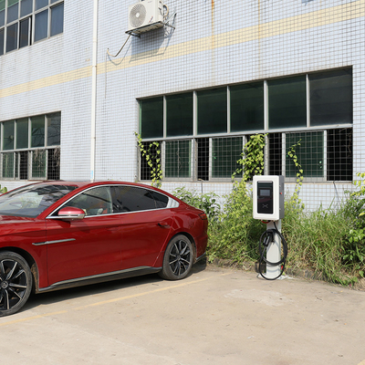 Carga rápida 20kW 30kW 40kW Cargador de EV de corriente continua GB/T Estación de carga de EV con doble arma